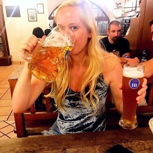 Meet your Posher, Samantha